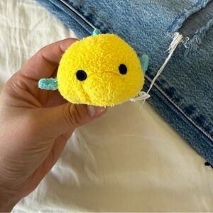 Tsum Tsum Flounder Fish Yellow Plush‎ Toy with Blue Disney